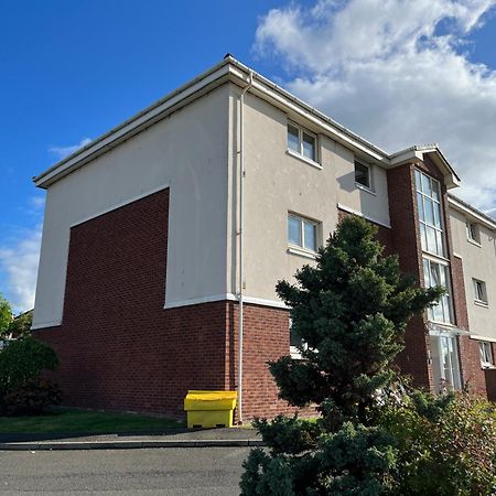 Flat One, 212 Eaglesham Road, East Kilbride, Glasgow Eksteriør billede