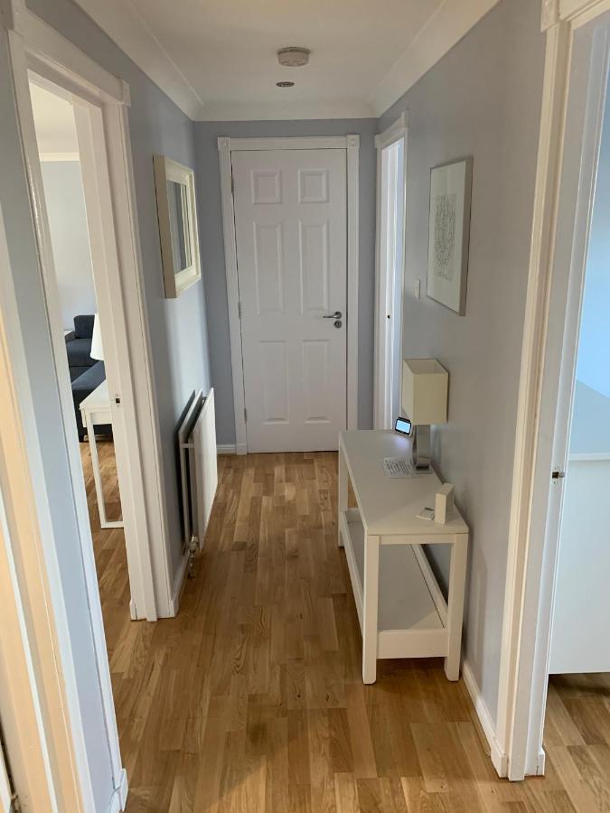 Flat One, 212 Eaglesham Road, East Kilbride, Glasgow Eksteriør billede